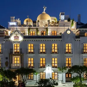 https://hotel-silken-el-pilar-andalucia.1costadelsol.com