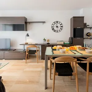Petit Luxe Egara Terrassa