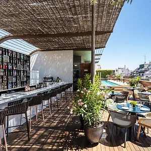 https://sir-victor.topbarcelonahotels.com