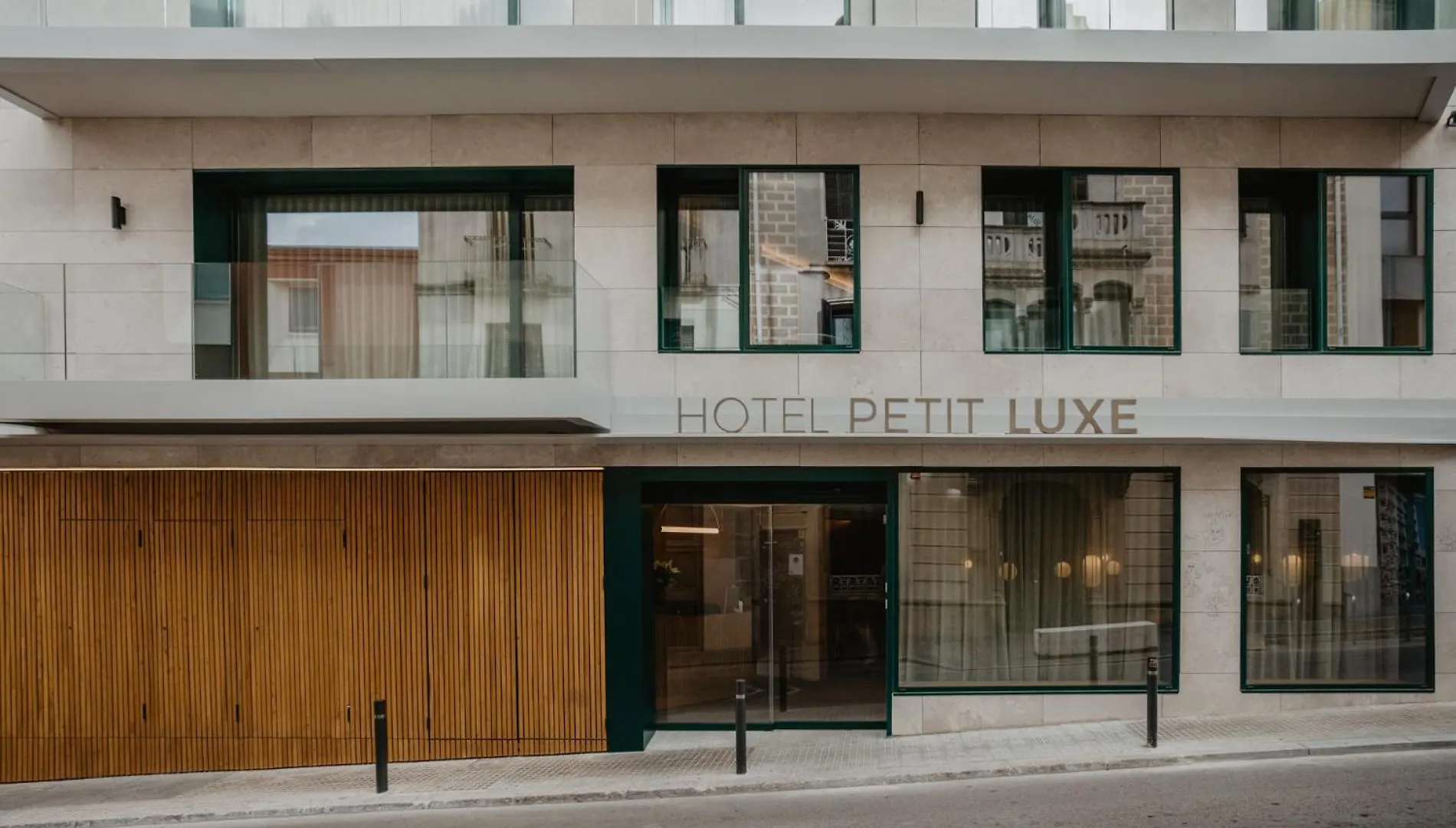 Hotel Petit Luxe Terrassa Spain