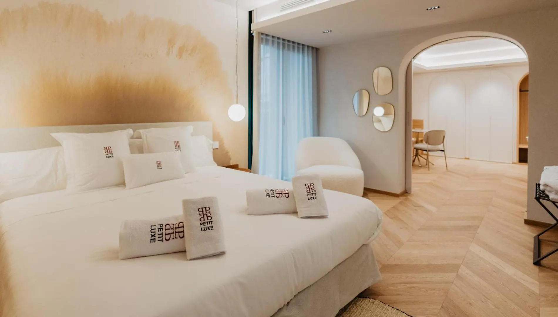 Hotel Petit Luxe Terrassa Spain