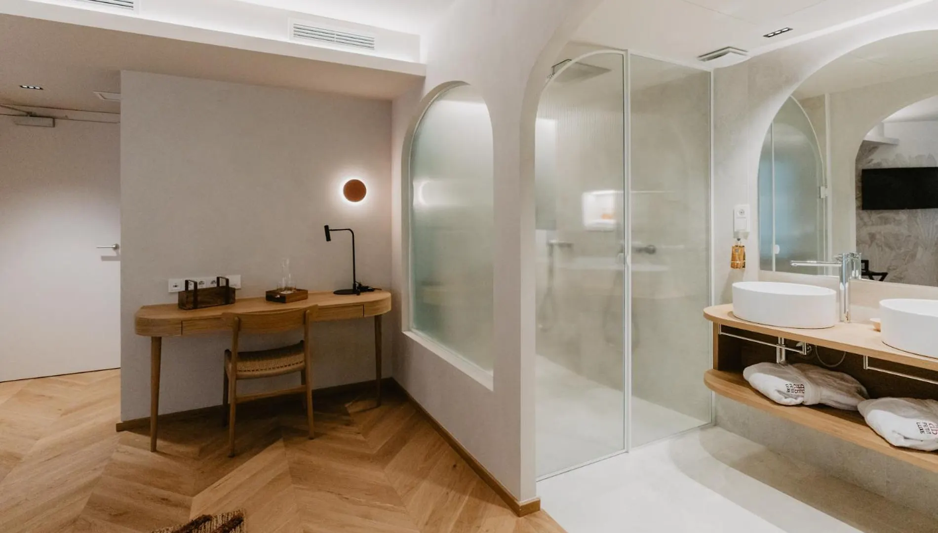 Hotel Petit Luxe Terrassa 4*,